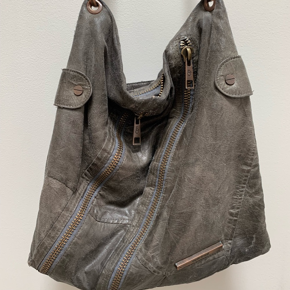 Matt & Nat distressed grey leather shoulder bag